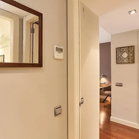 Ud - Luxury With Terrace Apartment *